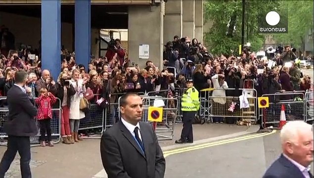 نخستین حضور نوزاد خانواده سلطنتی در انظار عمومی