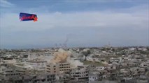 إلقاء براميل متفجرة على مدينة الرستن بريف حمص