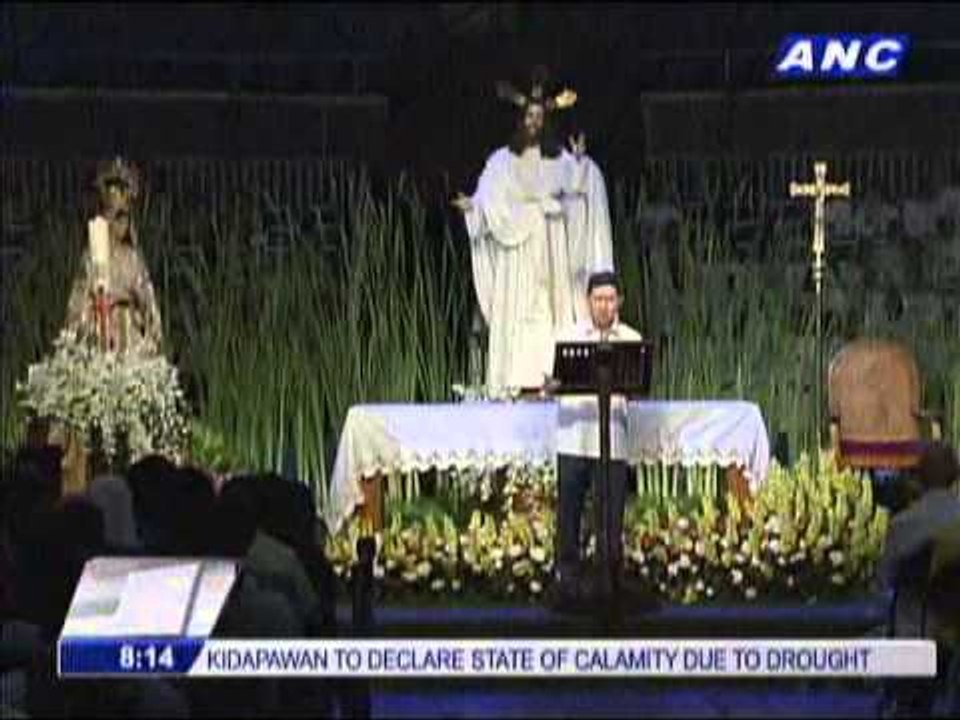 Cardinal Tagle campaigns vs. corruption with shirts