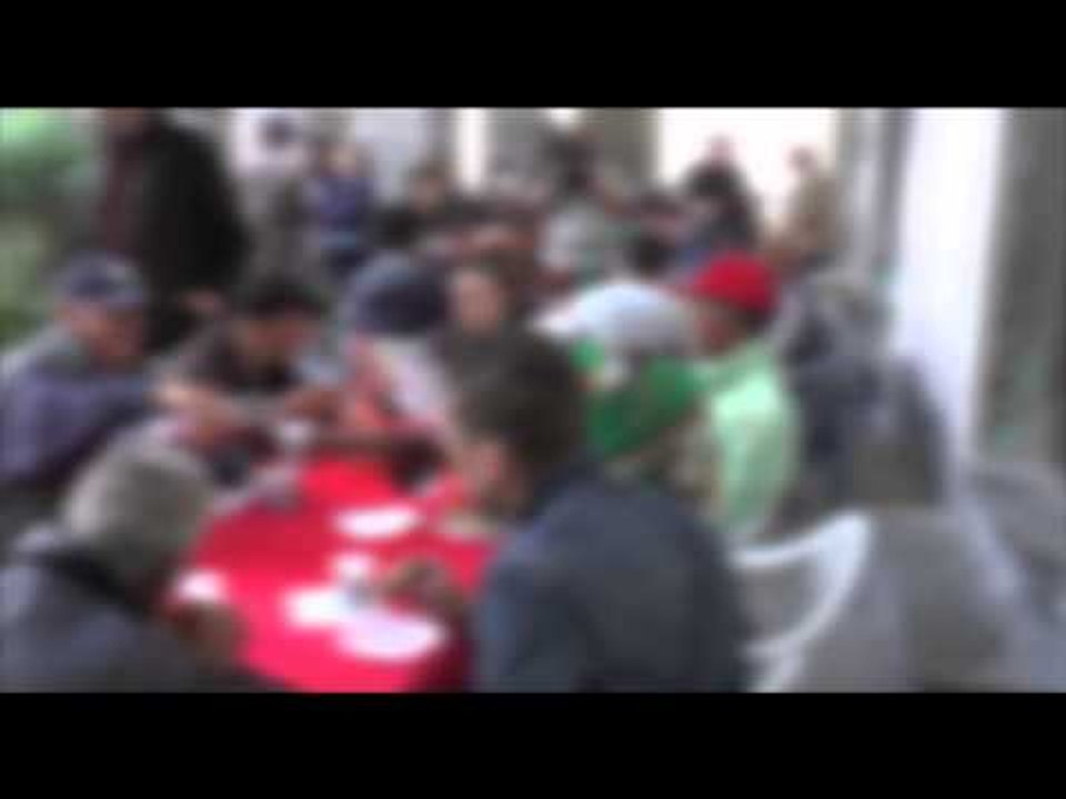 Napoli - La ''Pizza Sospesa'' alla comunità di Sant'Egidio (02.05.15)