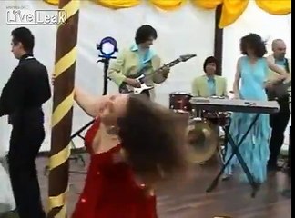 LiveLeak-dot-com-b0f8a59cd045-drunk_wedding_girl_out_of_control