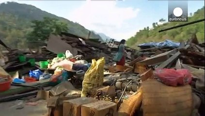 Nepal: tre persone vive sono state estratte dalle macerie