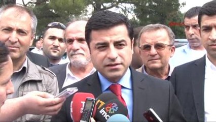 İzmir'de Hdp Lideri Demirtaş İzmir'de Soruları Yanıtladı
