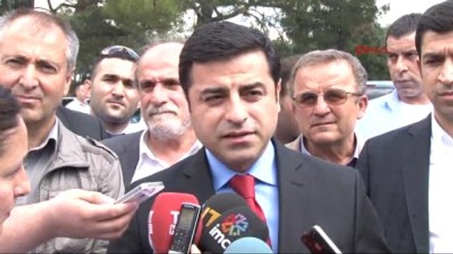 İzmir'de Hdp Lideri Demirtaş İzmir'de Soruları Yanıtladı