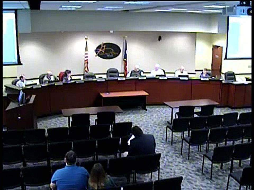 Un élu oublie de couper son micro durant sa pause pipi