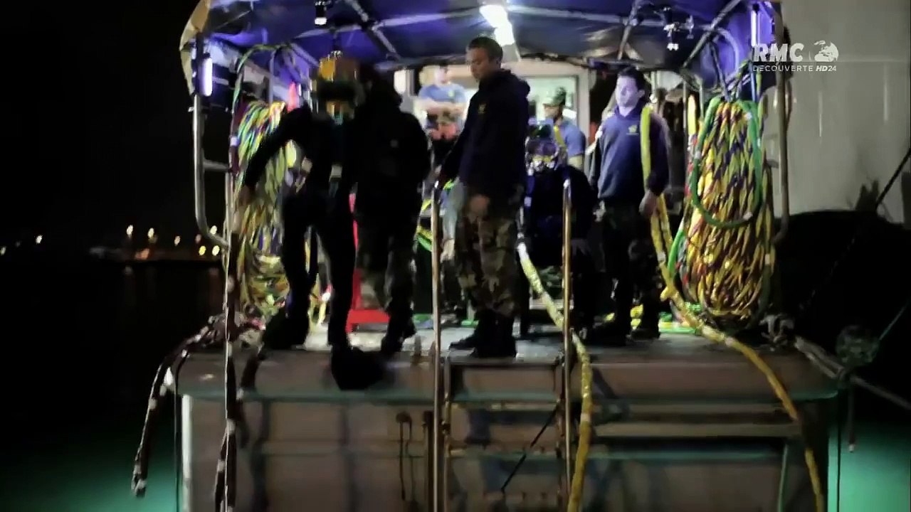 Mysteres Des Profondeurs