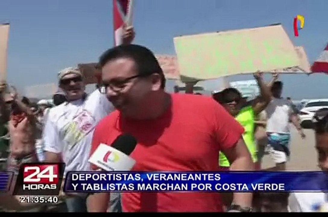 Deportistas, veraneantes y tablistas marcharon por Costa Verde