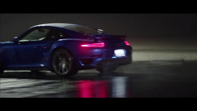 Porsche 911 Turbo S meets Maria Sharapova