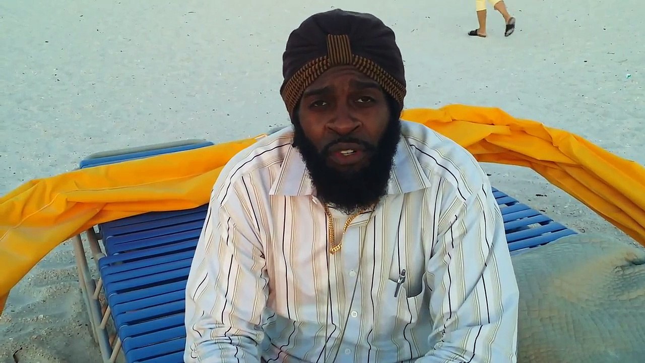 Da13thsun {shot} At The Beach