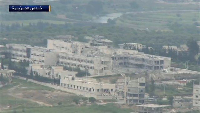 عناصر قوات النظام تتحصن بمشفى جسر الشغور