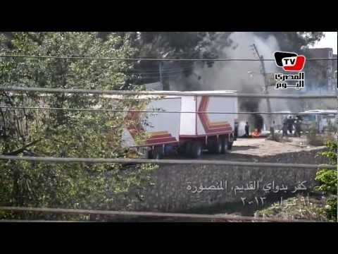 «تلامذة كفر بدواي» يقطعون الطريق للمطالبة بمدرسة