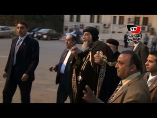 وقفة ضد تسييس الكنيسة.. و«البابا»: متصدقوش النت