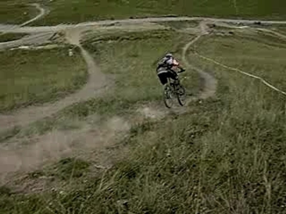 n0bru downhill highspeed!