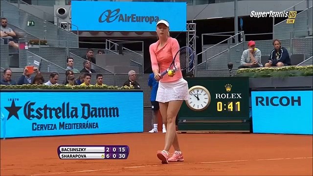 Timea Bacsinszky 0-2 Maria Sharapova: Khởi đầu thuận lợi