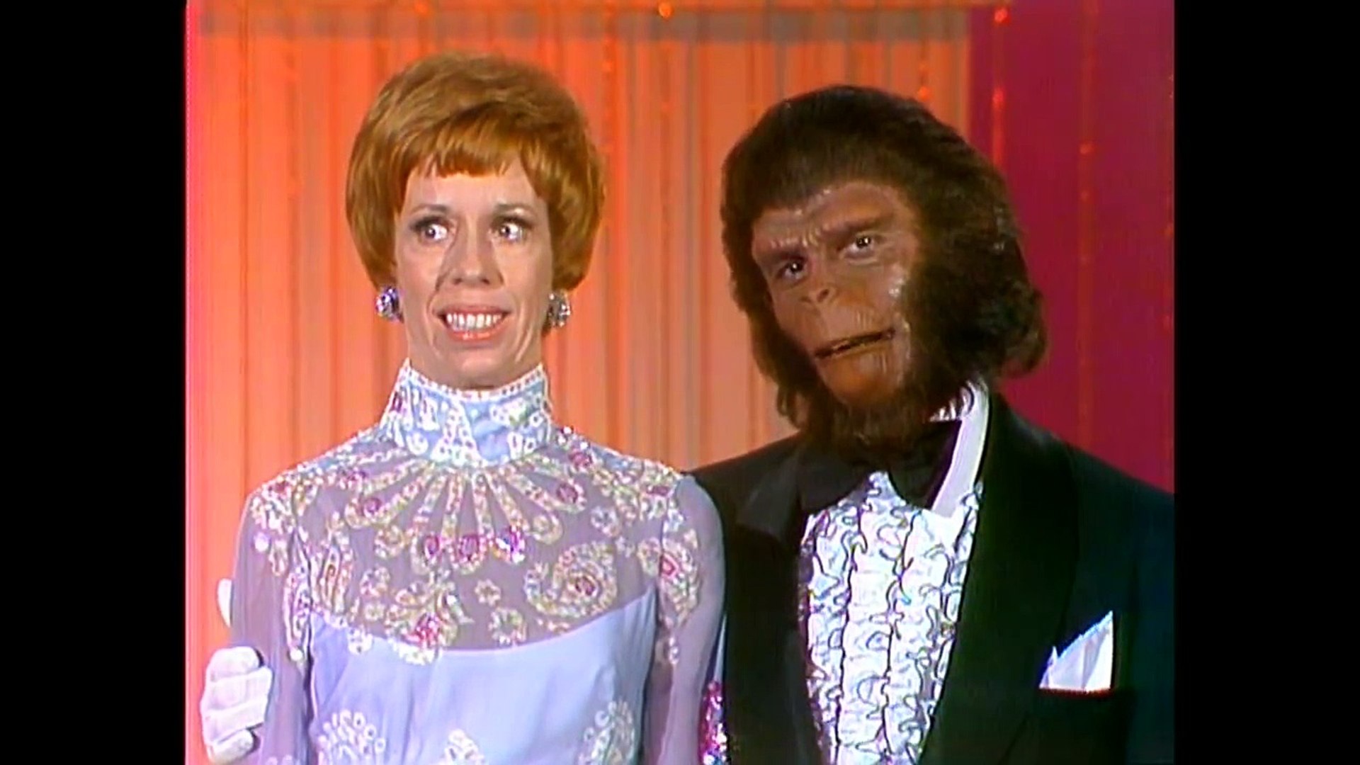 ⁣The Carol Burnett Show with Roddy McDowall wearing Planet of the Apes Makeup