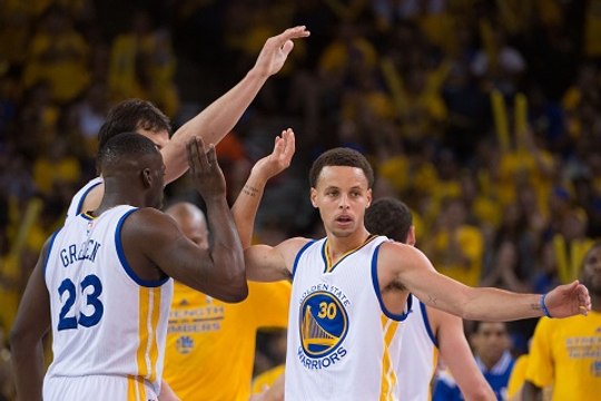 Stephen Curry and the Warriors trump Grizzlies in Game 1