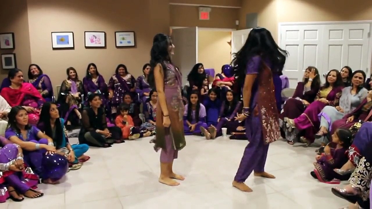 Ayesha's Dholki Dance