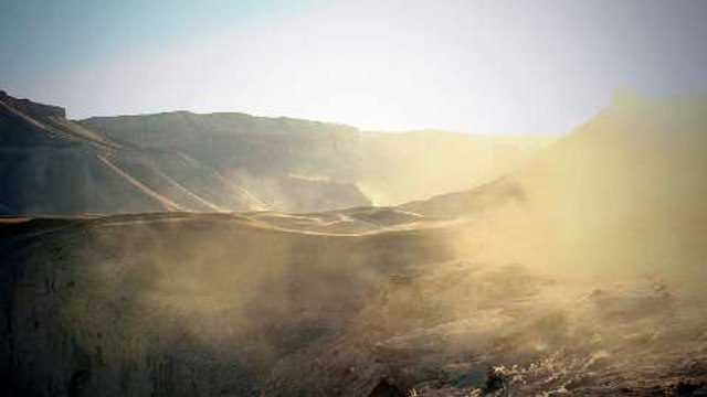 earthrise - Afghanistan’s National Park, Floating Cities (Netherlands) & Tokyo’s Flood Tunnels promo