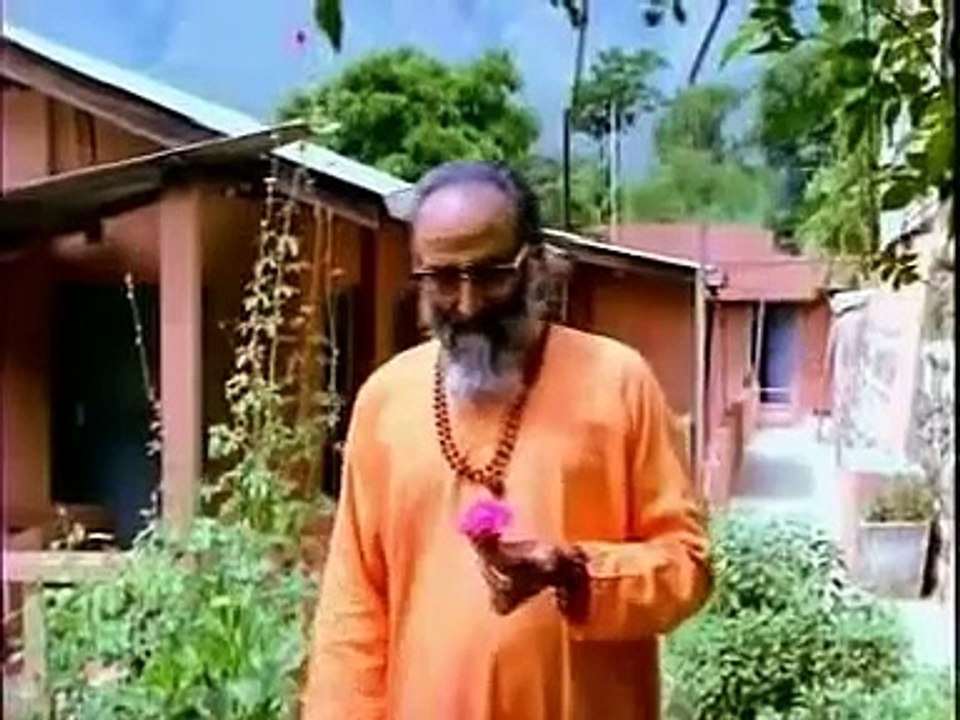 Swami Chinmayanada - The Indivisible Truth