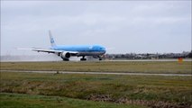 Heavy Crosswind Landings during Thunderstorm - Amsterdam Schiphol Airport