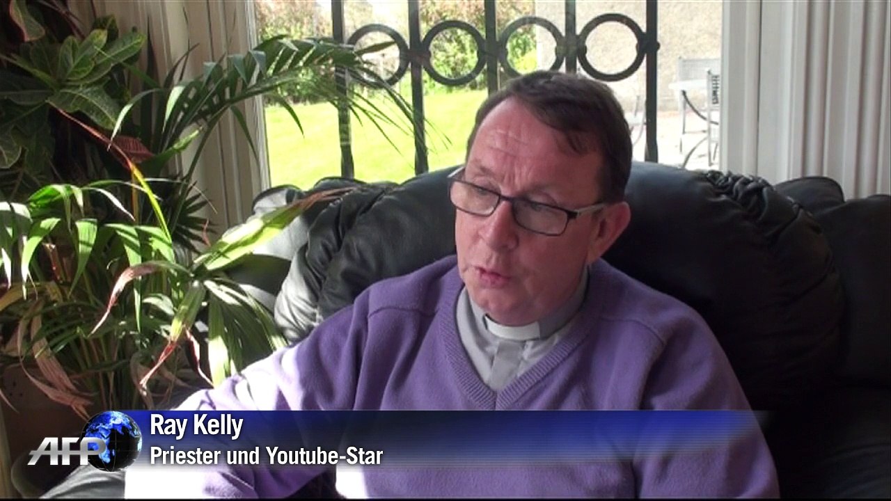 Singender priester ist youtube-star