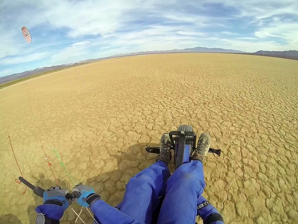 Kite buggy in Ivanpah Dry Lake