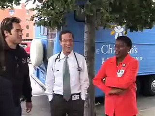 Johnny Damon visits the Children's Health Fund