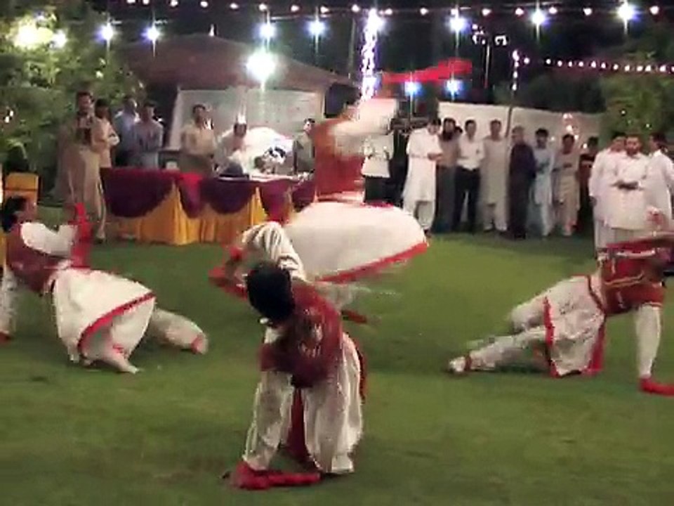 Khattak Dance.mpg - Follow Me