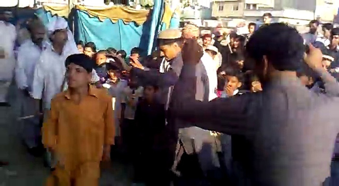 KHATTAK DANCE IN KARACHI _ FolloMe