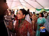 Meera Fighting with The Staff of Pakistani Embassy in Washington For Not Giving Her Respect