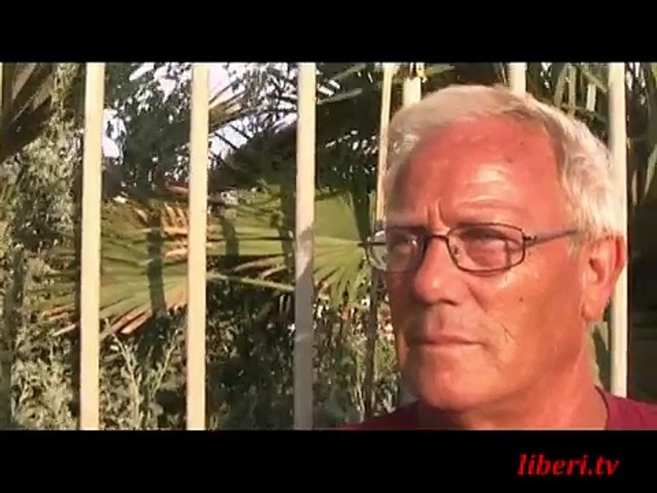 La breccia di Ostia - Manifestazione radicale contro gli ostacoli al libero accesso a mare( 2 di 2)