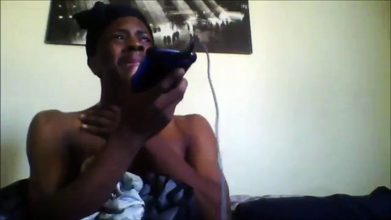 Madre llora de emoción al saber que su hijo bailará en gira de Taylor Swift