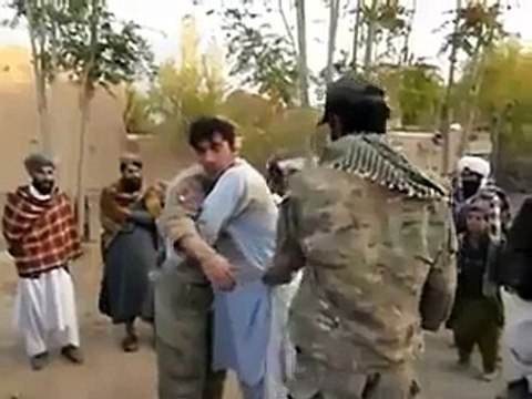 afghan man vs american army
