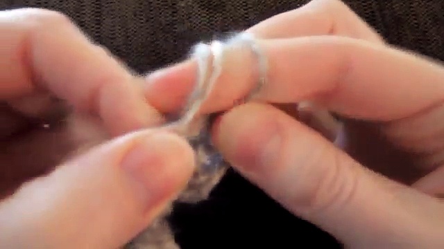 (Crochet) How To - Finger Crochet