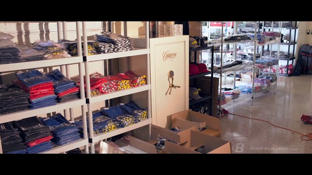 Jay Cutler Living Large, Live Large: Workouts, Training Tips, Nutrition - Bodybuilding.com