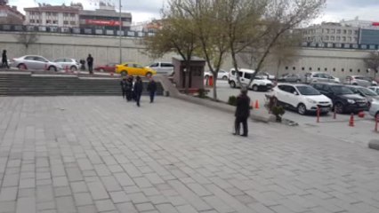 Sahibinden Habersiz 80 Dönümlük Araziyi Sattılar