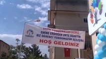 Erdoğan, Türgev Emine Erdoğan Kız Yurdu'nun Açılışını Gerçekleştirdi