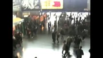 Flash Mob Roma Termini - TUTTI POSSONO BALLARE