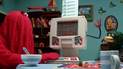 Don't Hug Me I'm Scared 4