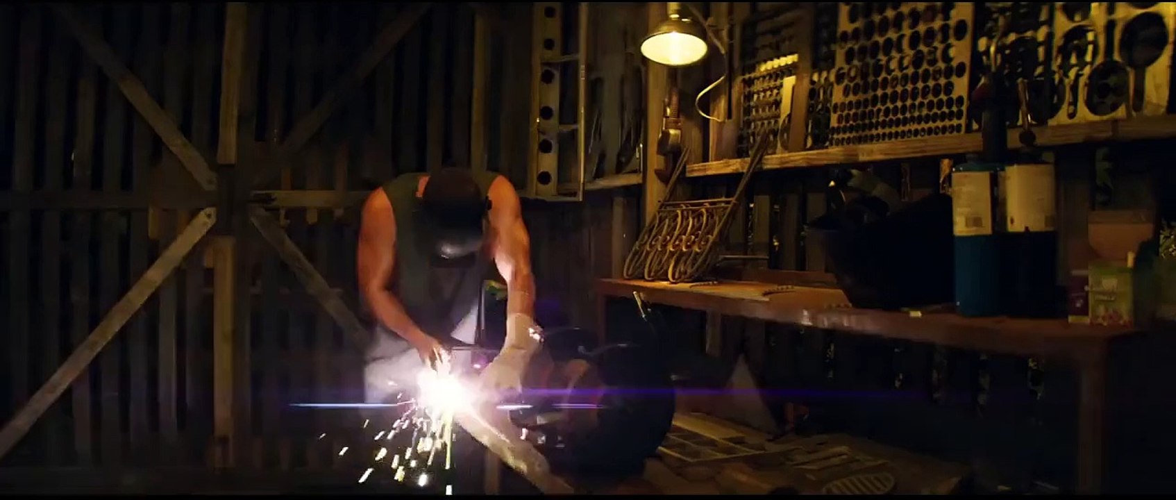 MAGIC MIKE XXL Bande Annonce VF (Channing Tatum - 2015)