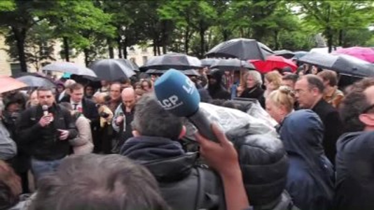 İstihbarat Yasa Tasarısına Protesto Eylemi