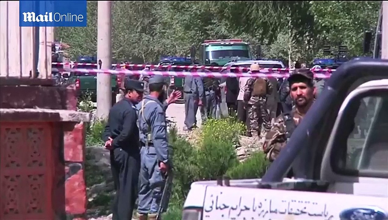 Suicide bomber kills one and injures 15 in Kabul bus attack