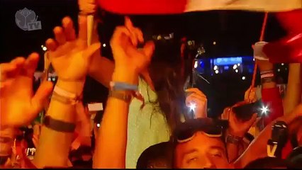 Deorro plays Five Hours + World Hold On at Tomorrowland Brasil 2015