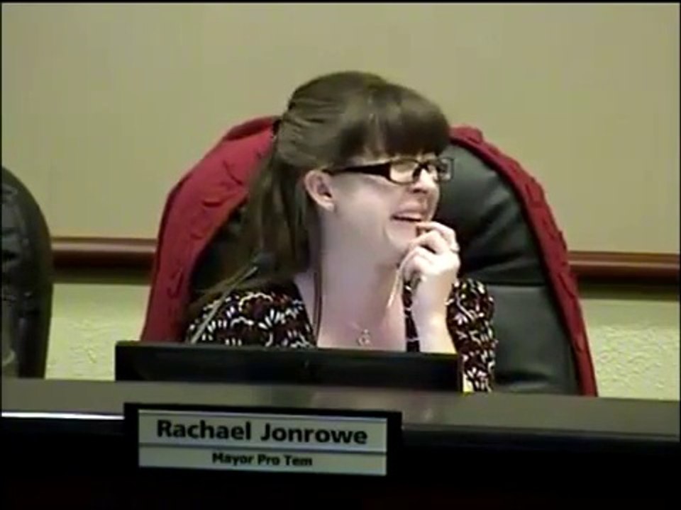 Politician's Mic Catches Him Using The Toilet In Georgetown, Texas