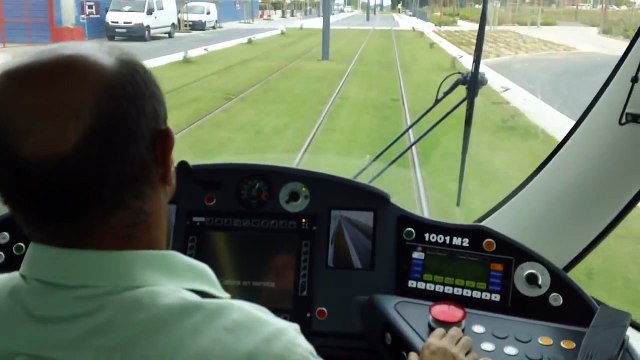 Découverte de la première ligne de tramway d'Angers