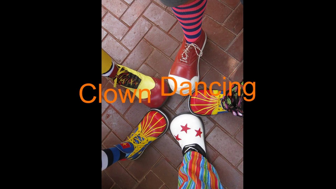 clown dance