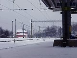 elektrická jednotka 471 přijíždí do železniční stanice Havířov
