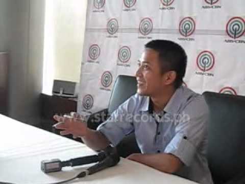 Interview with Ney during Star Records contract signing