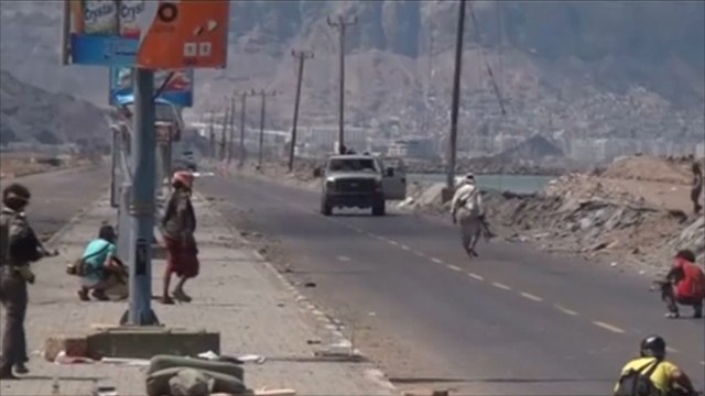 قتلى وجرحى من الحوثيين في اشتباكات عنيفة بعدن