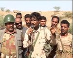 عسكري يمني يلقي قصيدة جميلة ضد الارهابيين الحوثيين